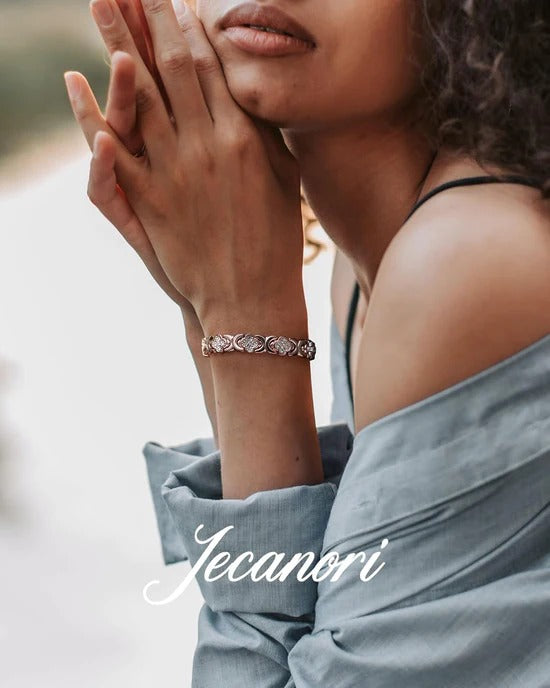 ⏰LAST DAY 49% OFF-🍀Four-Leaf Clover Magnetic Therapy Bracelet